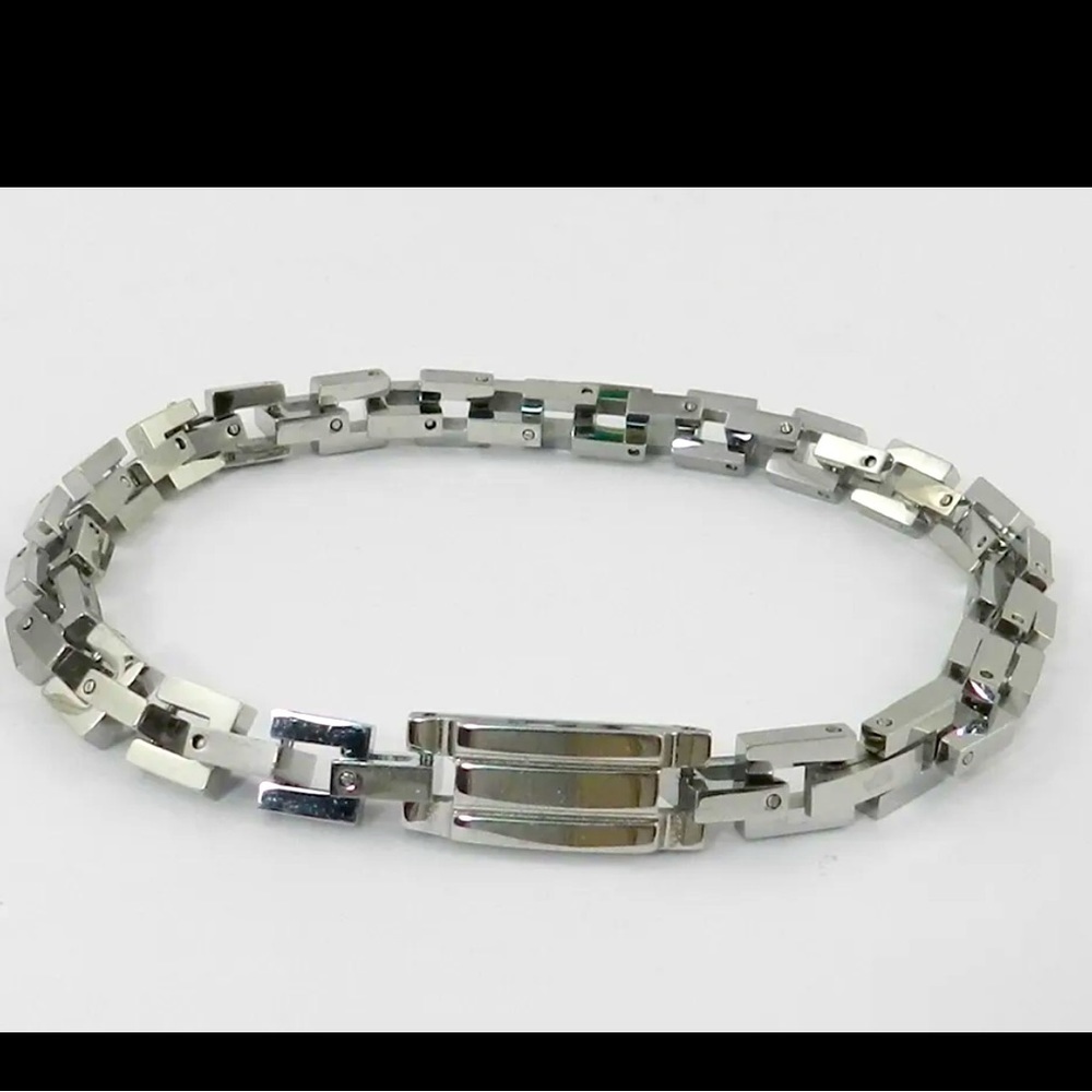 Simone I. Smith Mens Square Link Stainless Steel Bracelet